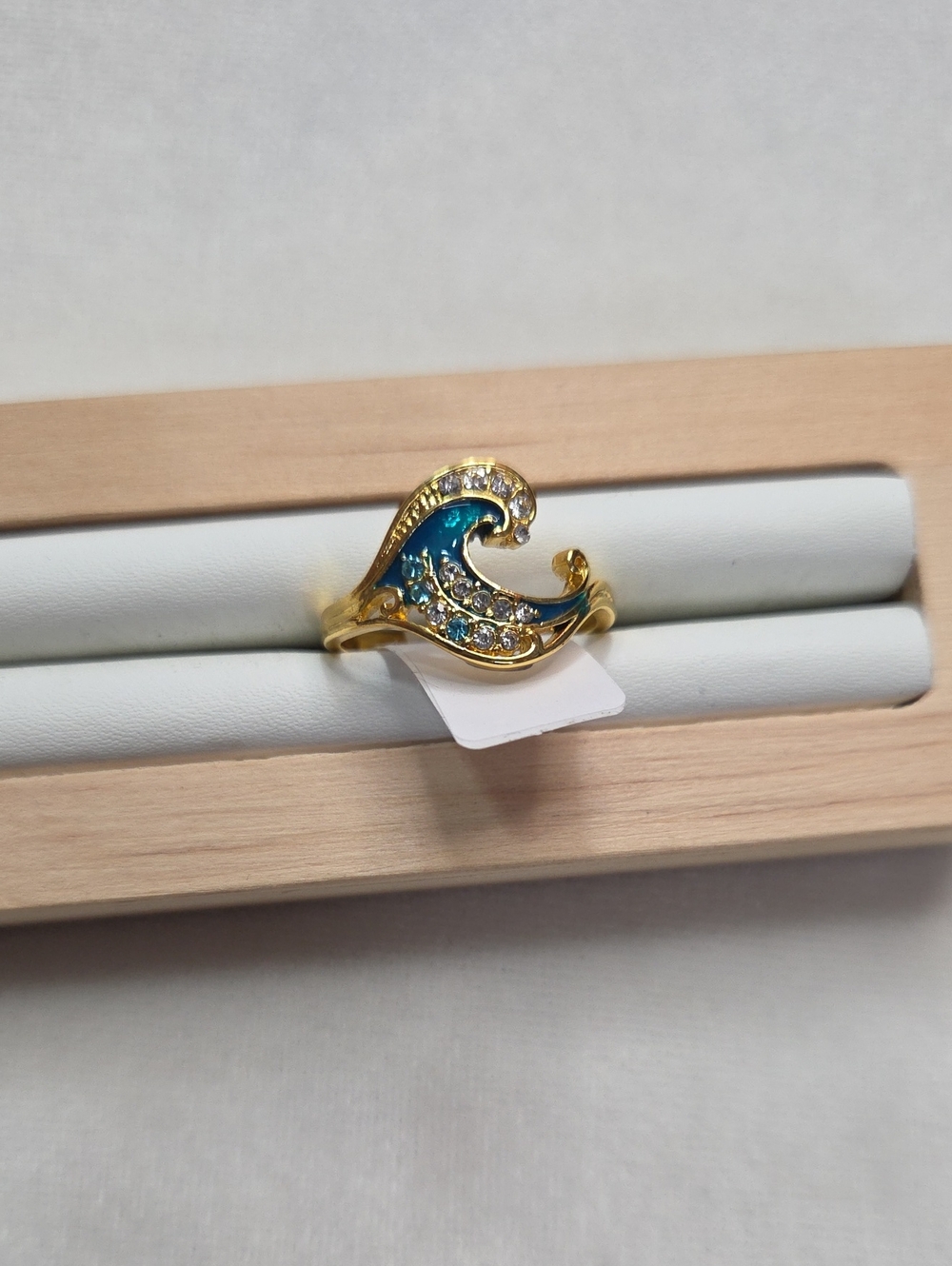 Women's Blue Ocean Wave Design Ring Gold Tone Band Rhinestones Fashion Ring 9
